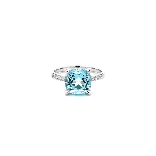 Gold Ring Topaz and Diamonds