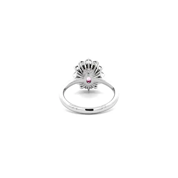 Gold Ring Pink Sapphire and Diamonds