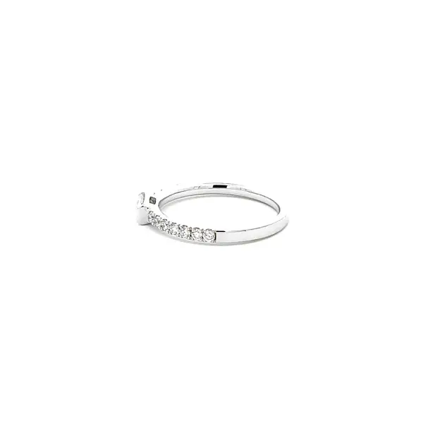 Gold Engagement Ring Diamonds