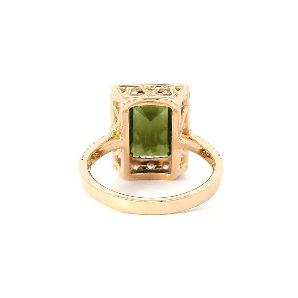 Ring Natural Elegance of Green Tourmaline and Diamonds