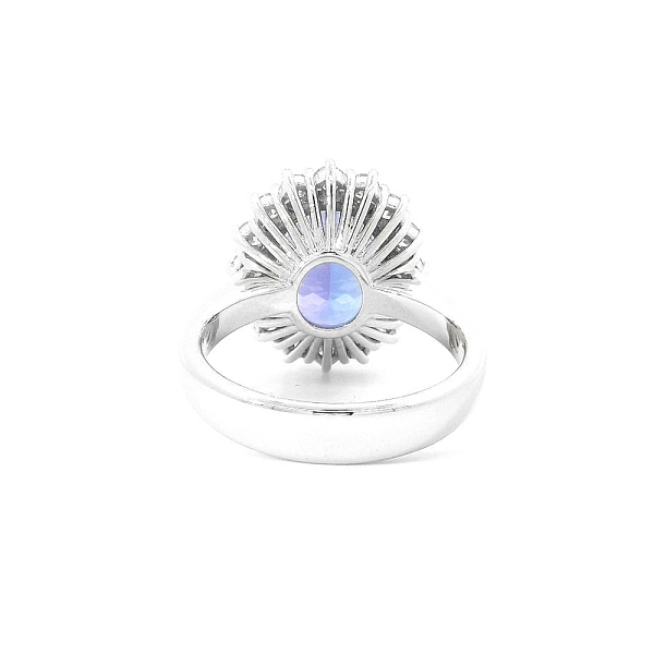Exclusive White Gold Ring with Tanzanite and Diamond Sparkle