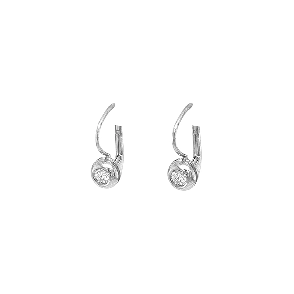 Gold earrings with diamonds