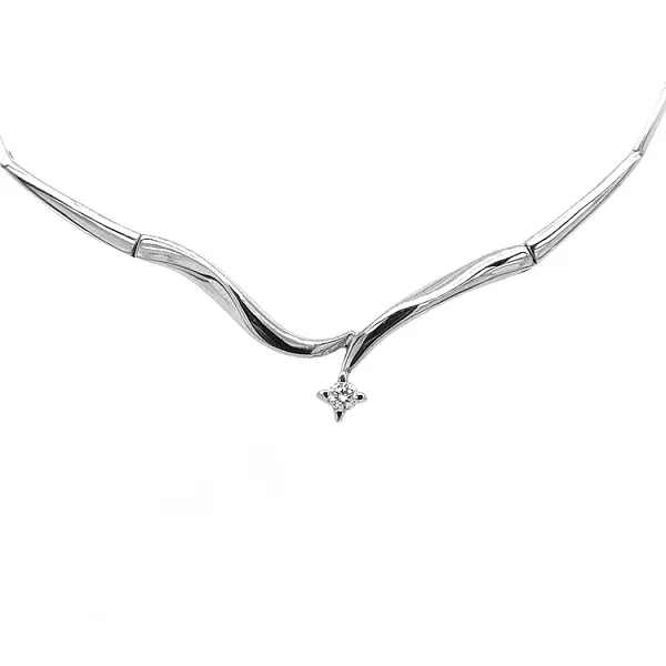 Gold Necklace with Diamond