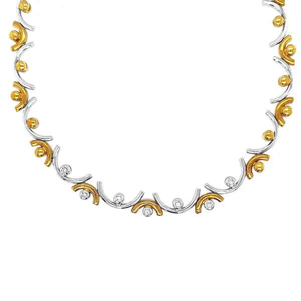 Gold Necklace with Diamonds