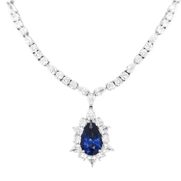 Gold Necklace with Sapphire and Diamonds