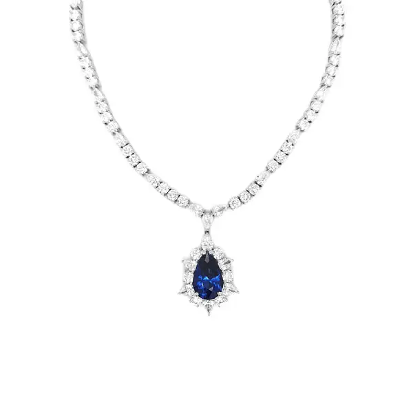 Gold Necklace with Sapphire and Diamonds