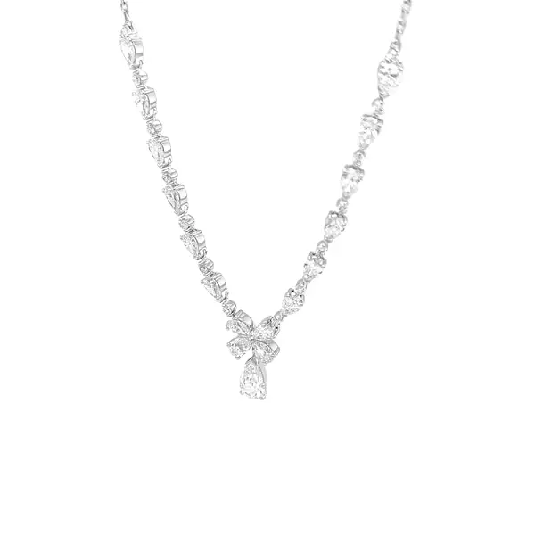 Gold Necklace with Diamonds