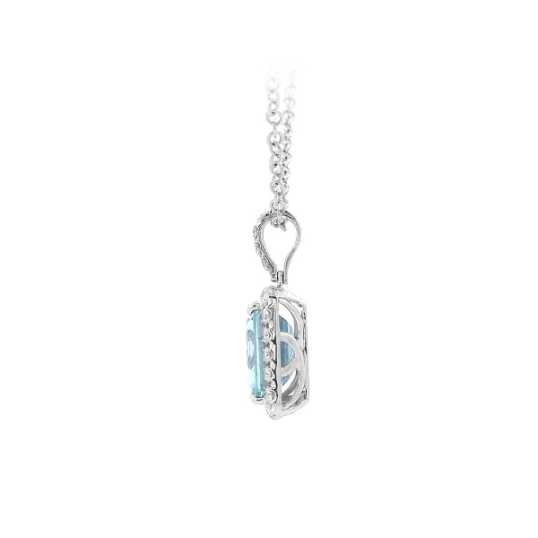 Exclusive Necklace with Aquamarine Surrounded by Diamonds