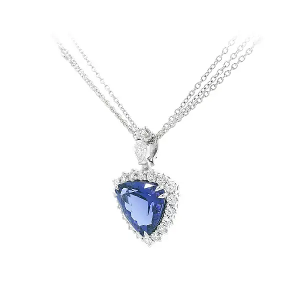 Luxury Necklace with Tanzanite and Sparkling Diamonds