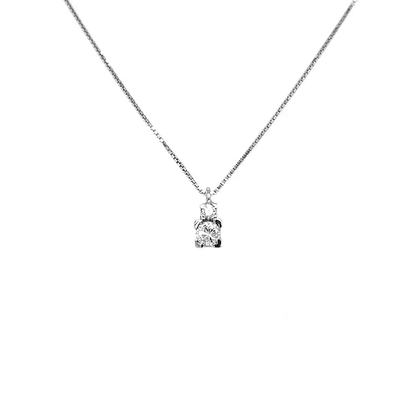 Gold Pendant with Diamond