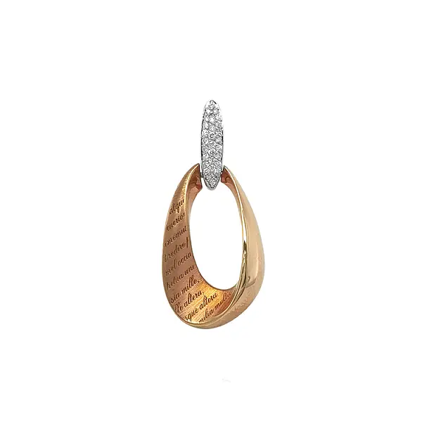 Gold Pendant with Diamonds