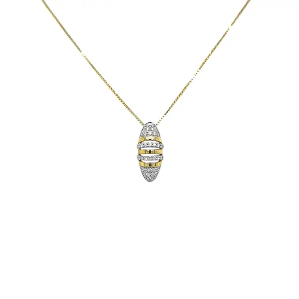 Gold Pendant with Diamonds