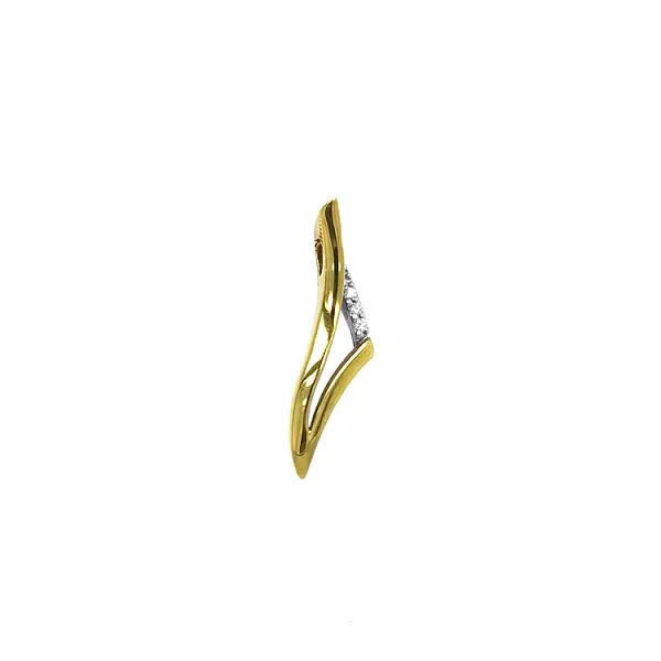Gold Pendant with Diamonds