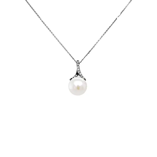 Gold Pendant with Natural Pearl and Diamonds