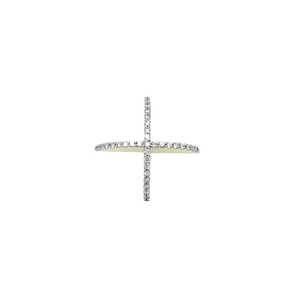 Gold Pendant with Diamonds