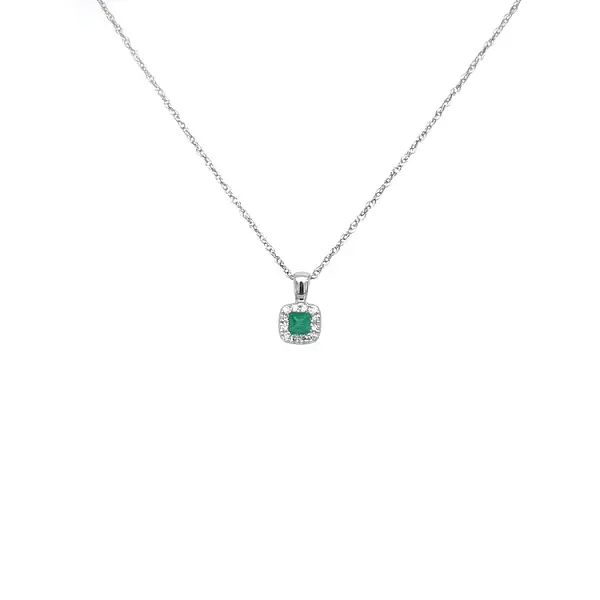 Emerald pendant with white gold diamonds