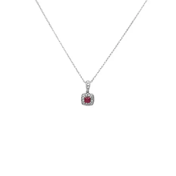 Ruby pendant with white gold diamonds