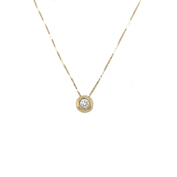 Gold Pendant with Diamond