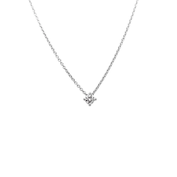 Gold pendant with diamond
