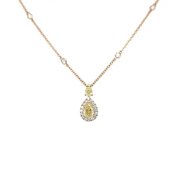 Gold pendant Crivelli with yellow fancy diamonds