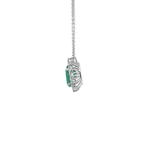 Gold Pendant with Emerald and Diamonds