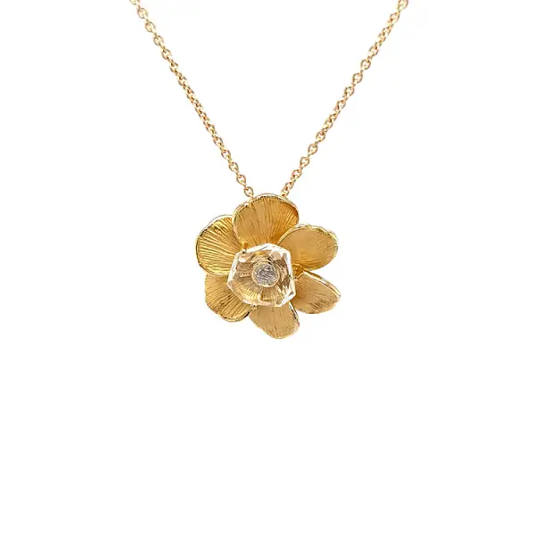 Gold Pendant with Diamond