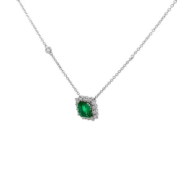 Gold Pendant with Emerald and Diamonds