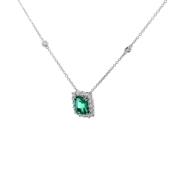 Gold Pendant with Emerald and Diamonds