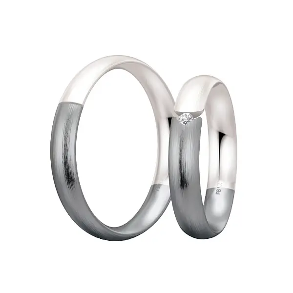 Black and White 48/06110 - 48/06109