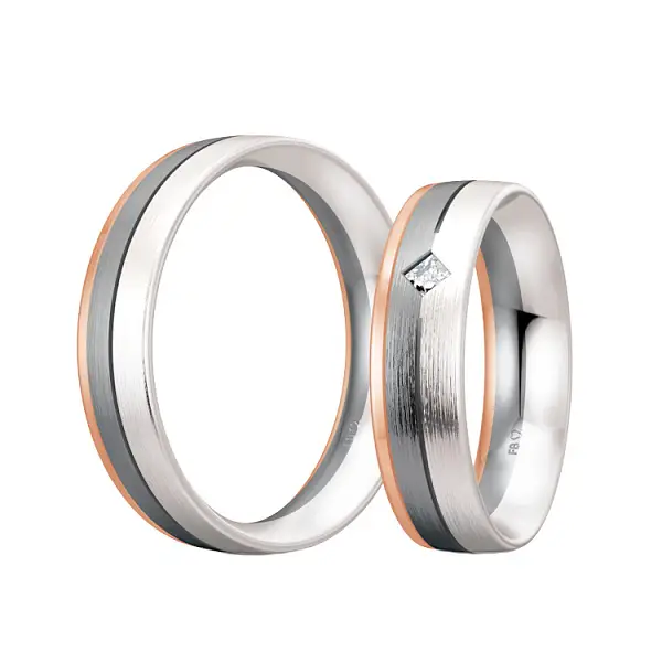 Black and White 48/06333 - 48/06332