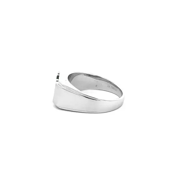 Gold Ring with Onyx and Diamonds