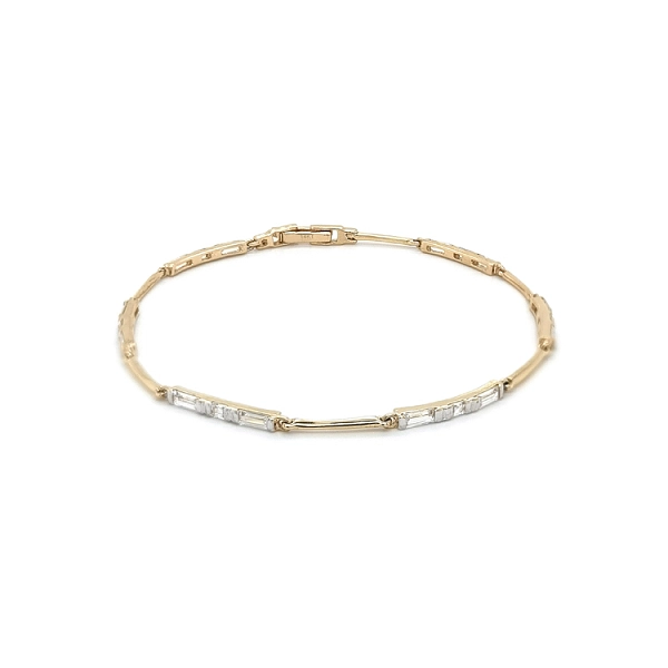 Gold Ladies Bracelet with Zircons