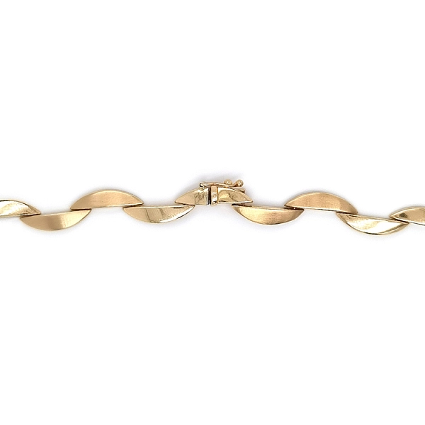 Gold Ladies Necklace