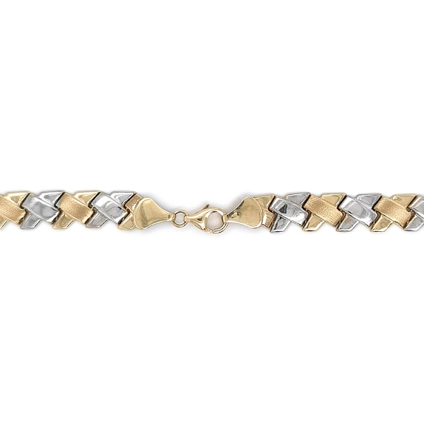 Ladies Necklace made of Combination Gold