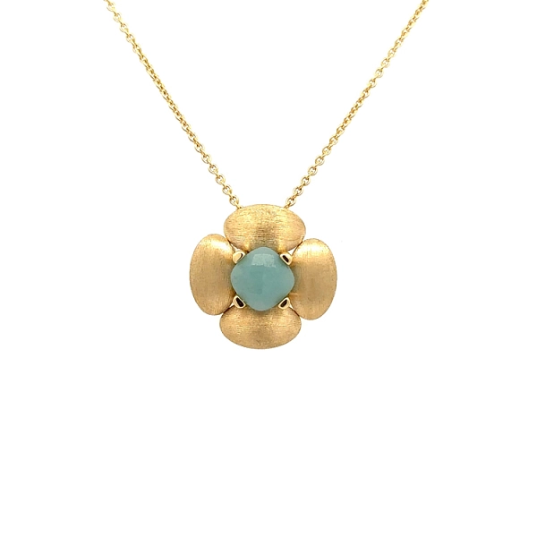 Gold Distinctive Necklace