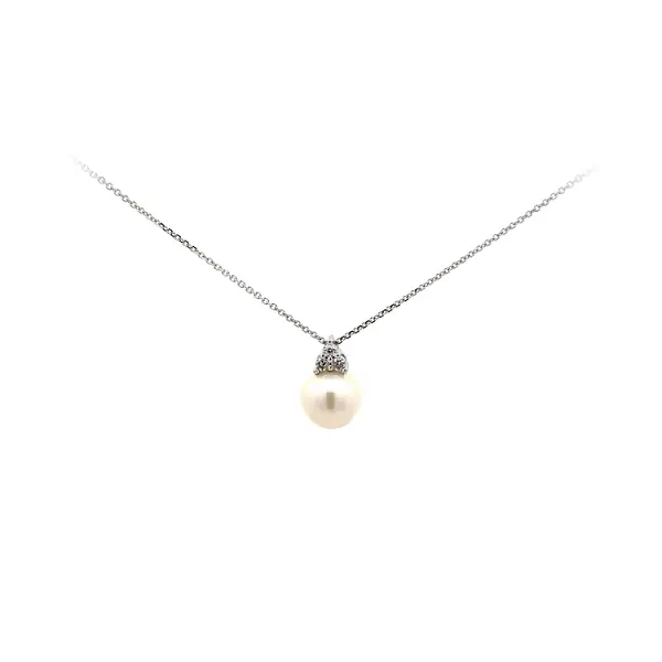 Necklace with White Gold Pearl