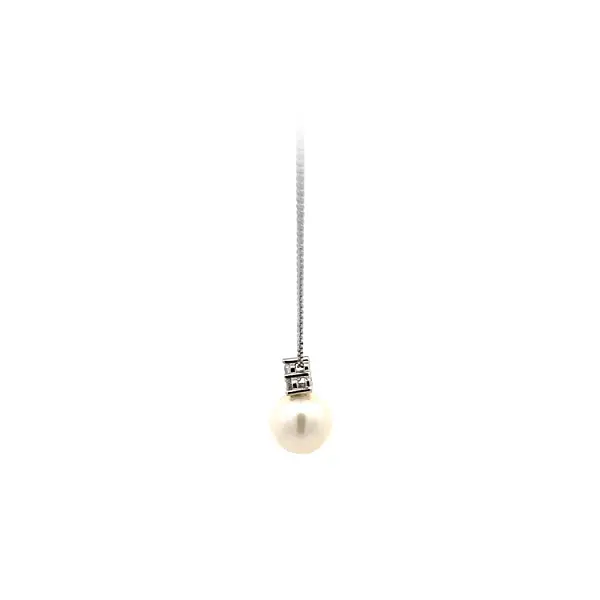 Necklace with White Gold Pearl