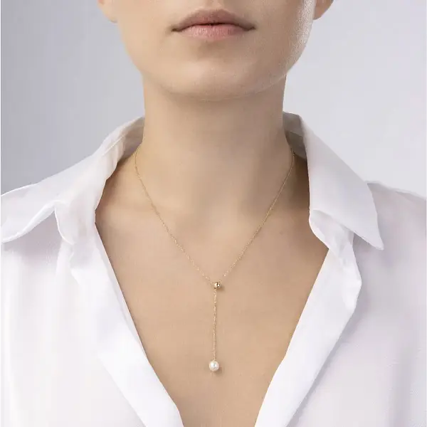 Gold Necklace with Pearl