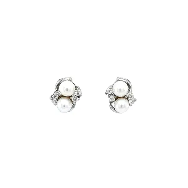 Pecky Earrings with White Gold Pearl