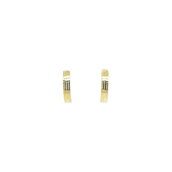 Minimalist Half Circle Earrings in Gold