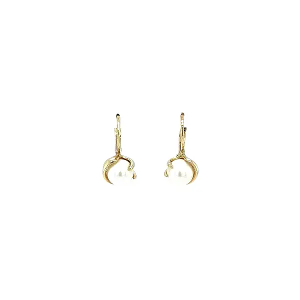 Gold Earrings with Pearl