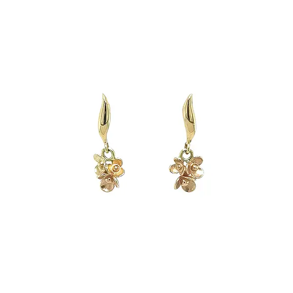 Gold dangle earrings flowers