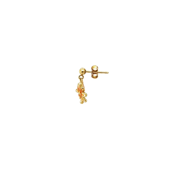 Gold dangle earrings flowers