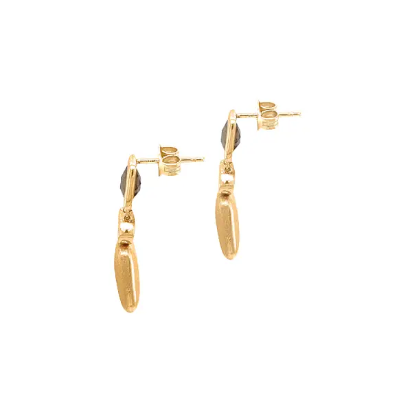 Gold dangle earrings with Quartz