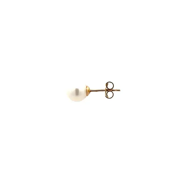 Gold Pecko Earrings with Pearl