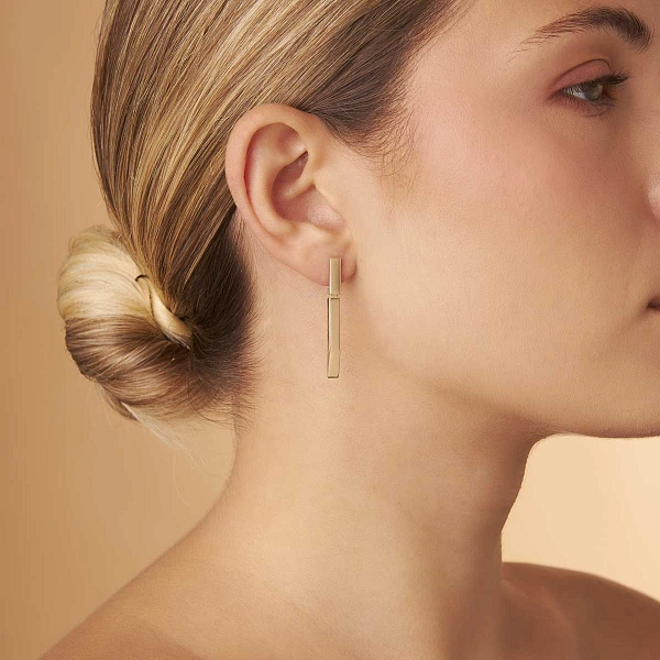 Gold dangle earrings