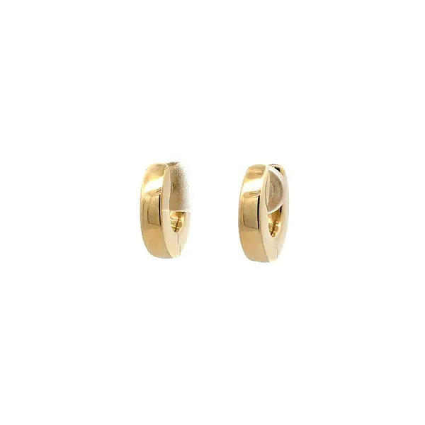 Classic Yellow Gold Round Earrings