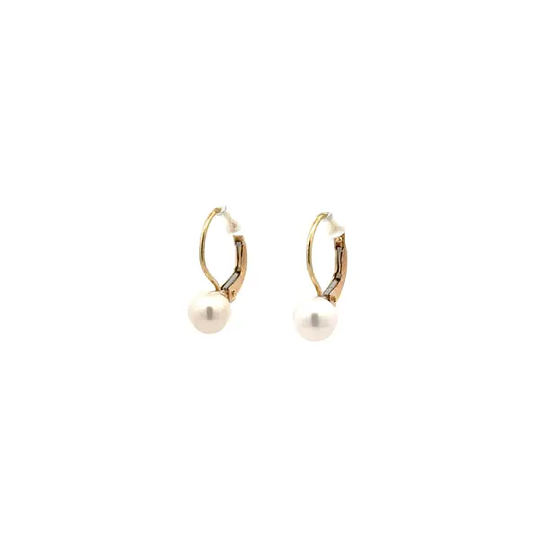 Gold Earrings with Pearl