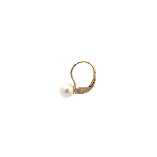 Gold Earrings with Pearl
