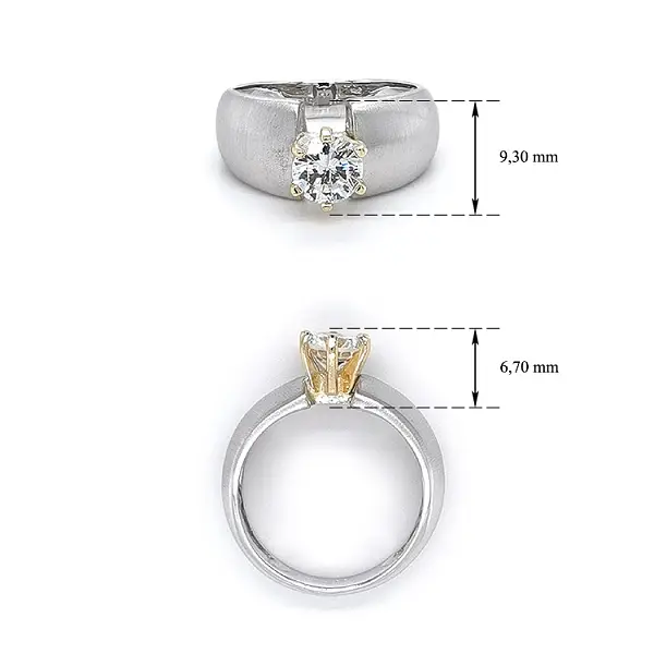 Engagement Ring with Zircon made of Combined Gold